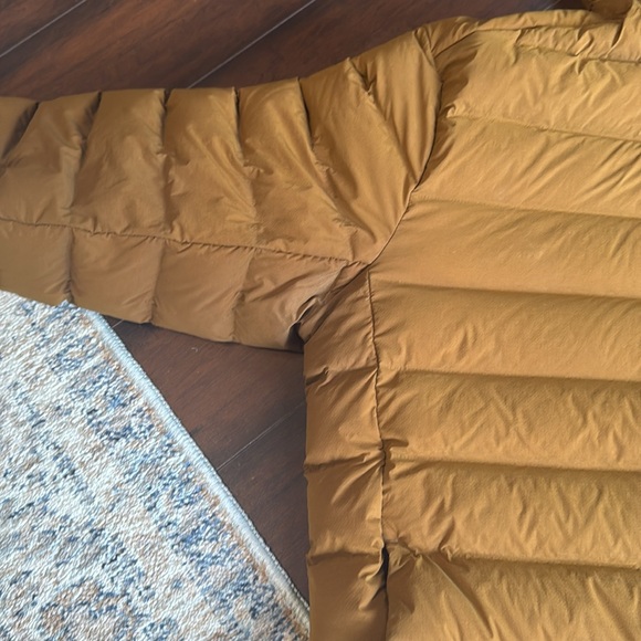 Lululemon Men’s Jacket - Picture 6 of 7